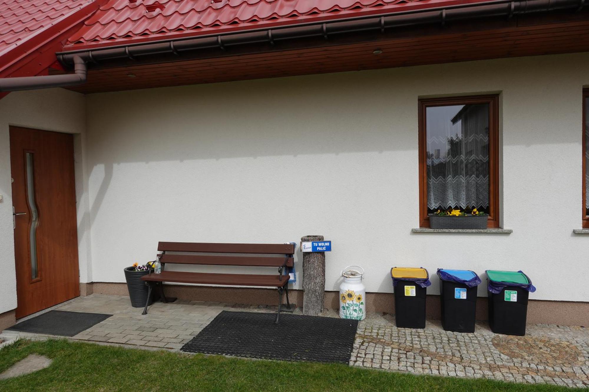 Mala Chatka Caloroczny Domek Krzeszow  Esterno foto